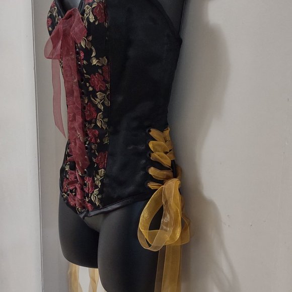 May Faire Moon Over Bust Boned Corset Custom Corset Goth Corset Rose Embroidered - Picture 8 of 15